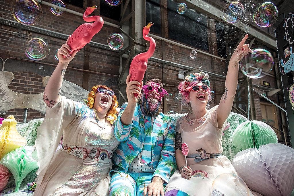 Creations Colour Bomb